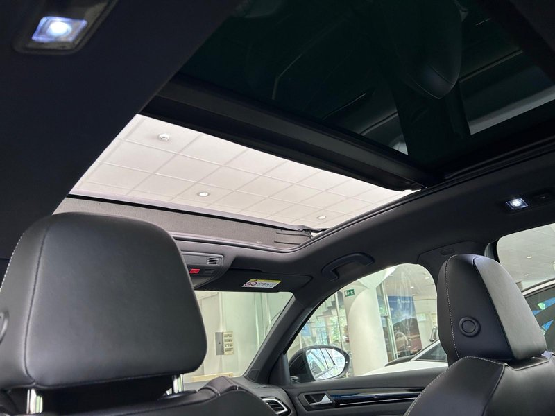 Volkswagen T-Roc 2022, foto 4