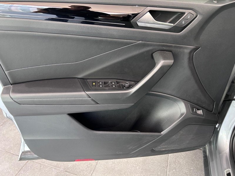 Volkswagen T-Roc 2022, foto 16