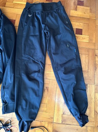 Chaqueta y pantalón calefactables Macna M