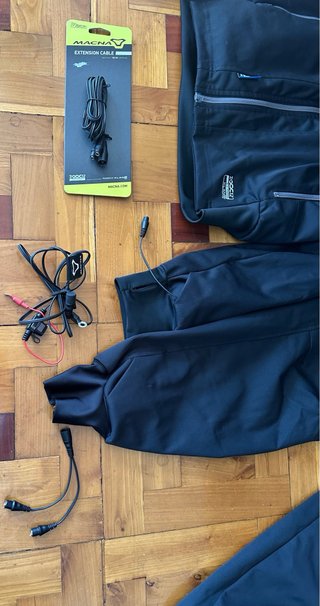 Chaqueta y pantalón calefactables Macna M