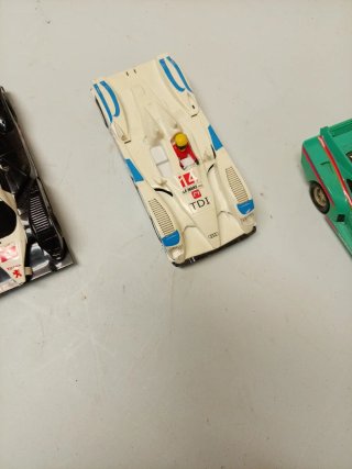 4 coches de Scalextric