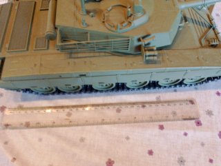 Tanque chino 1/20.