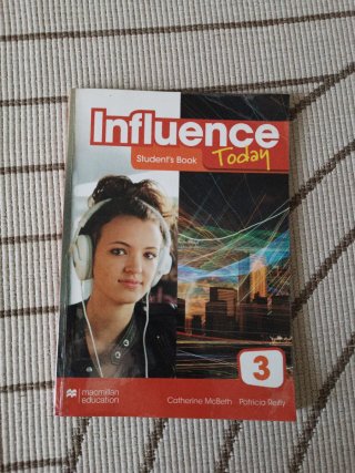 INFLUENCE TODAY 3 Student's book: libro de text...