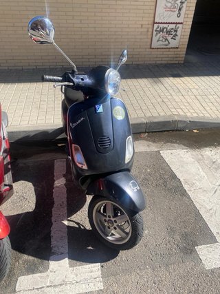Vespa LX50 49cc