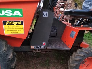 AUSA D 175 RMS X4, un dumper de obra 4x4