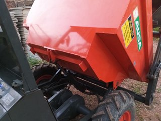 AUSA D 175 RMS X4, un dumper de obra 4x4