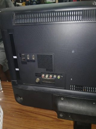 Sumsung TV 46 smart TV