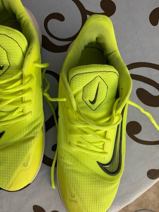 Zapatillas: Nike Precision 7.