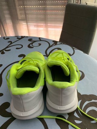 Zapatillas: Nike Precision 7.