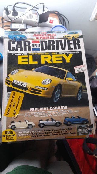 Revista Car and Driver año 2004