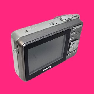 CAMARA DE FOTOS DIGITAL A PILAS BENQ DC C640