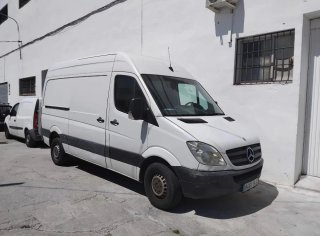 Mercedes-Benz Sprinter 2011