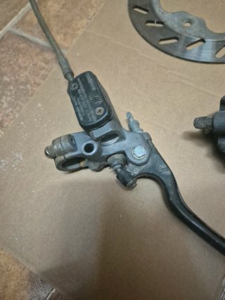 Freno delantero completo derbi senda