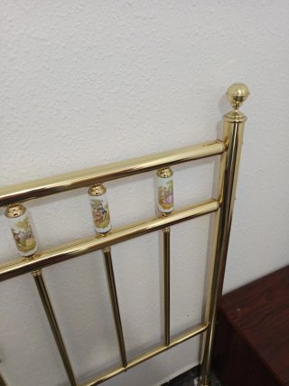 Cabecero cama dorado
