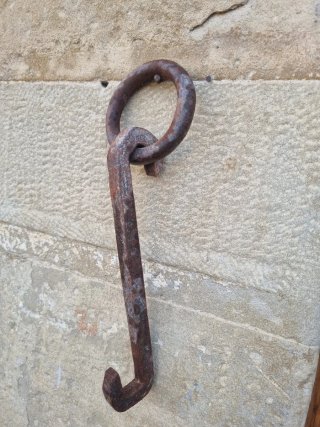 Antiguo gancho