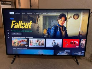 Samsung 43" 4k UHD Smart TV Como Nueva