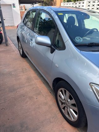 Toyota Auris 2.0 126cv diesel