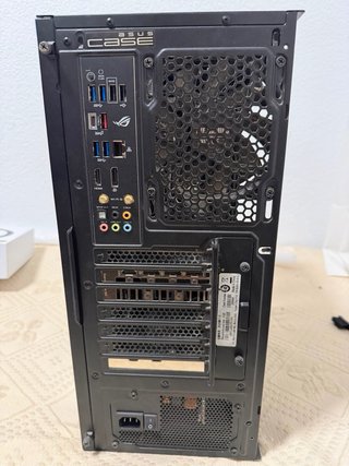 Ordenador gaming Asus 4060ti 16GB
