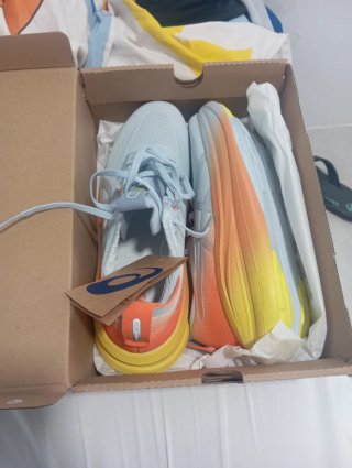 Zapatillas Asics nimbus 28 talla 41,5 nuevas