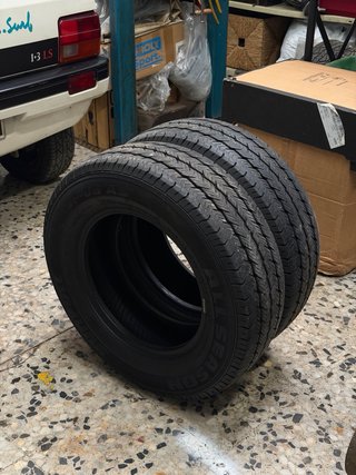 Neumáticos 215/70/15