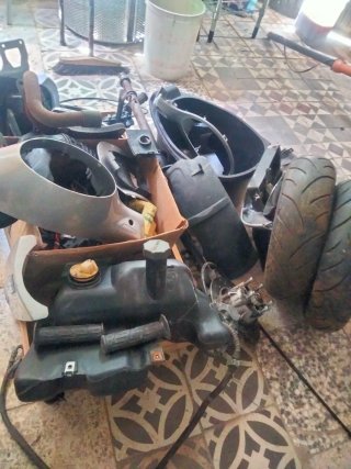 Lote de piezas vespa