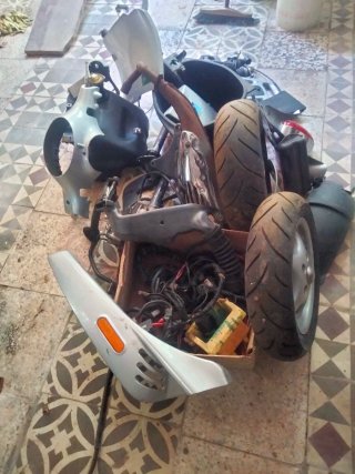 Lote de piezas vespa