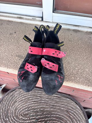 La Sportiva Tarantula. Pies de gato