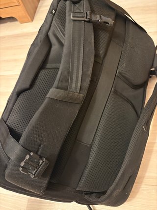 Mochila tomtoc 40 litros