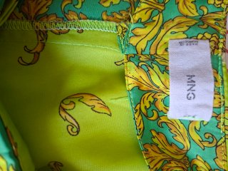 Pantalon Mango estampado satinado talla S