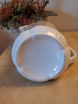 Caraffa di ceramica