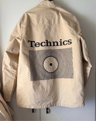 ZARA × TECHNICS - Chaqueta edición limitada  M