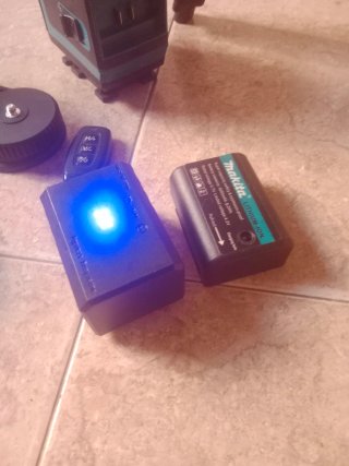 Lote completo Nivel laser makita 360⁸ + accesorio