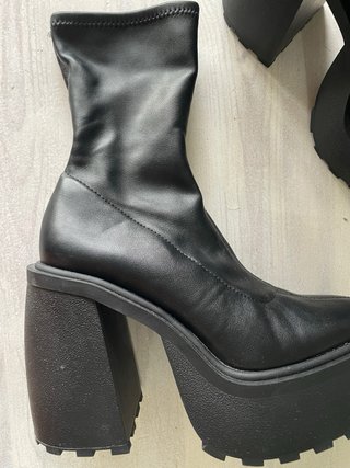 Botines plataforma Bershka