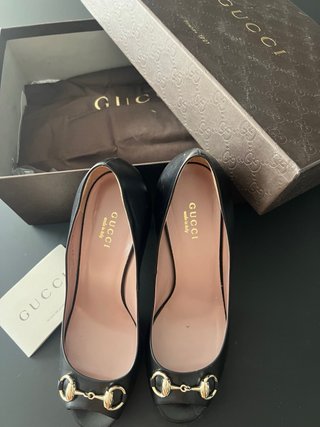 Zapatos Gucci nuevos !! T36