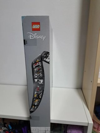 Lego Walt Disney Tribute Camera