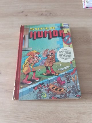 Mortadelo y Filemón con el botones Sacarino ; M...