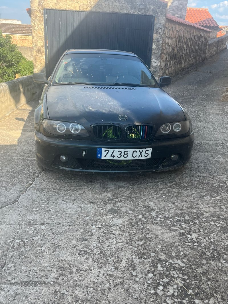 BMW Serie 3 2004 - foto 1