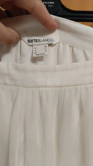 Falda Suiteblanco encaje y tul beige clar talla 42