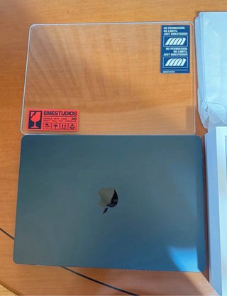 Apple MacBook Air (2024), 15,3", Chip M3.