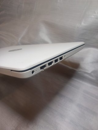 HP Ryzen 5 12GB 256GB Windows 11 RJ45