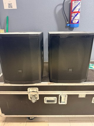 Pareja de Subwoofers JBL PRX815 Series