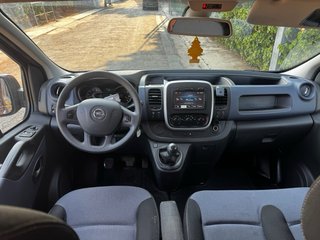 Opel Vivaro 2016