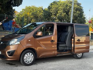 Opel Vivaro 2016
