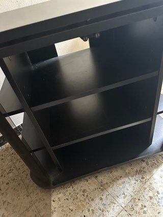 Mesa giratoria con ruedas