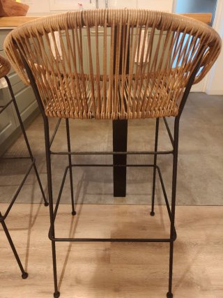 Taburetes altos en perfecto estado