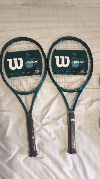 Raqueta de tenis Wilson Blade v9 26 nueva