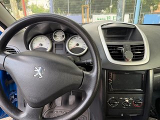 Peugeot 207 2006