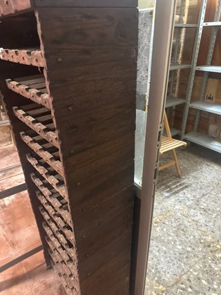 Botellero rústico de madera maciza Apilable