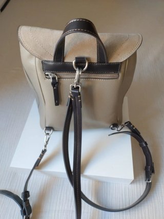 Mochila sin estrenar