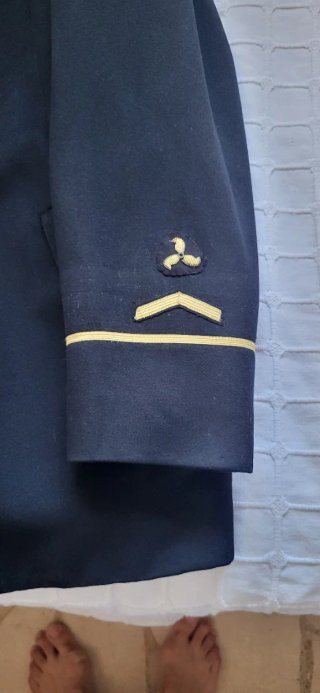 Traje azul de paseo